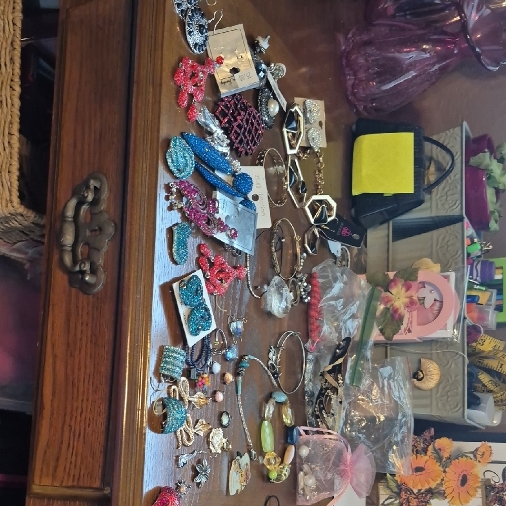 Broken Jewelry For Repurposing
